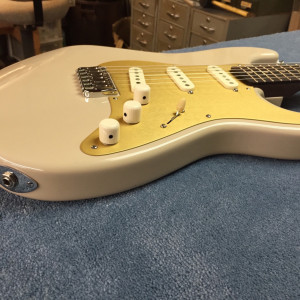Light weight pine body